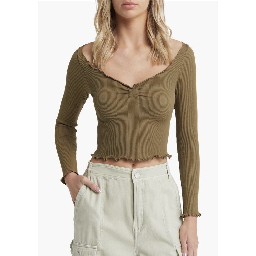 BDG urban outfitters Elsie rib long sleeve crop top Size M